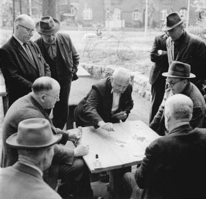 Karten kloppen - Skat spielen