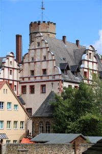 Kindergarten Eckturm und Hauptgebäude
